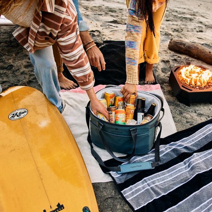 Carryout™ Soft Cooler 30 L image 79