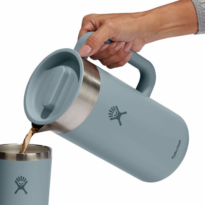 51 oz Insulated Pitcher image 3