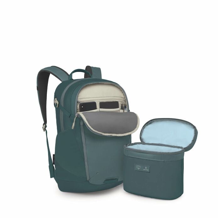 Osprey Axis x Hydro Flask Campus Essentials Bundle image 3